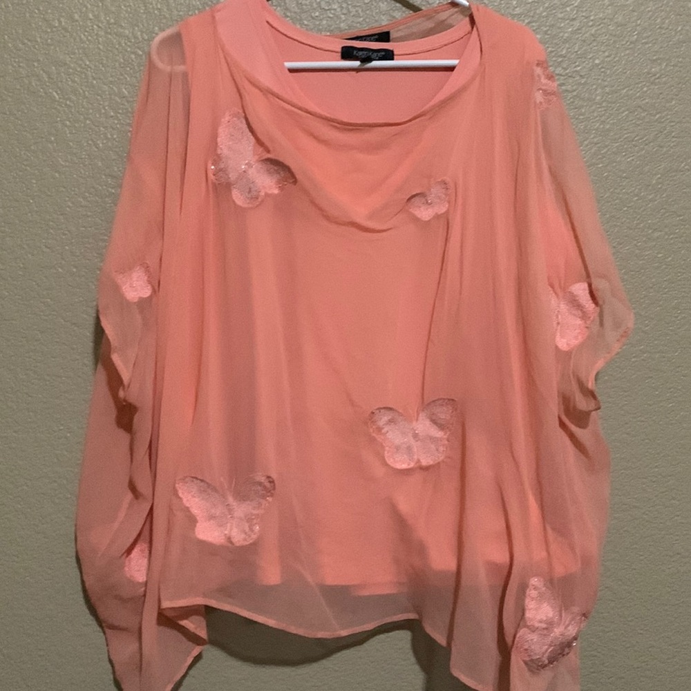 Karen Kane Set - donating